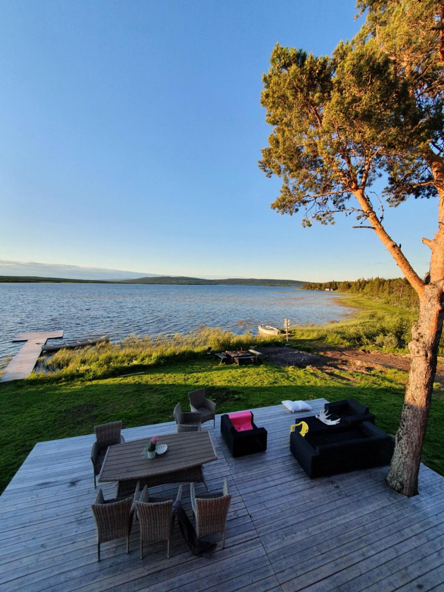 Camp Caroli Wooden Cabins Jukkasjärvi المظهر الخارجي الصورة