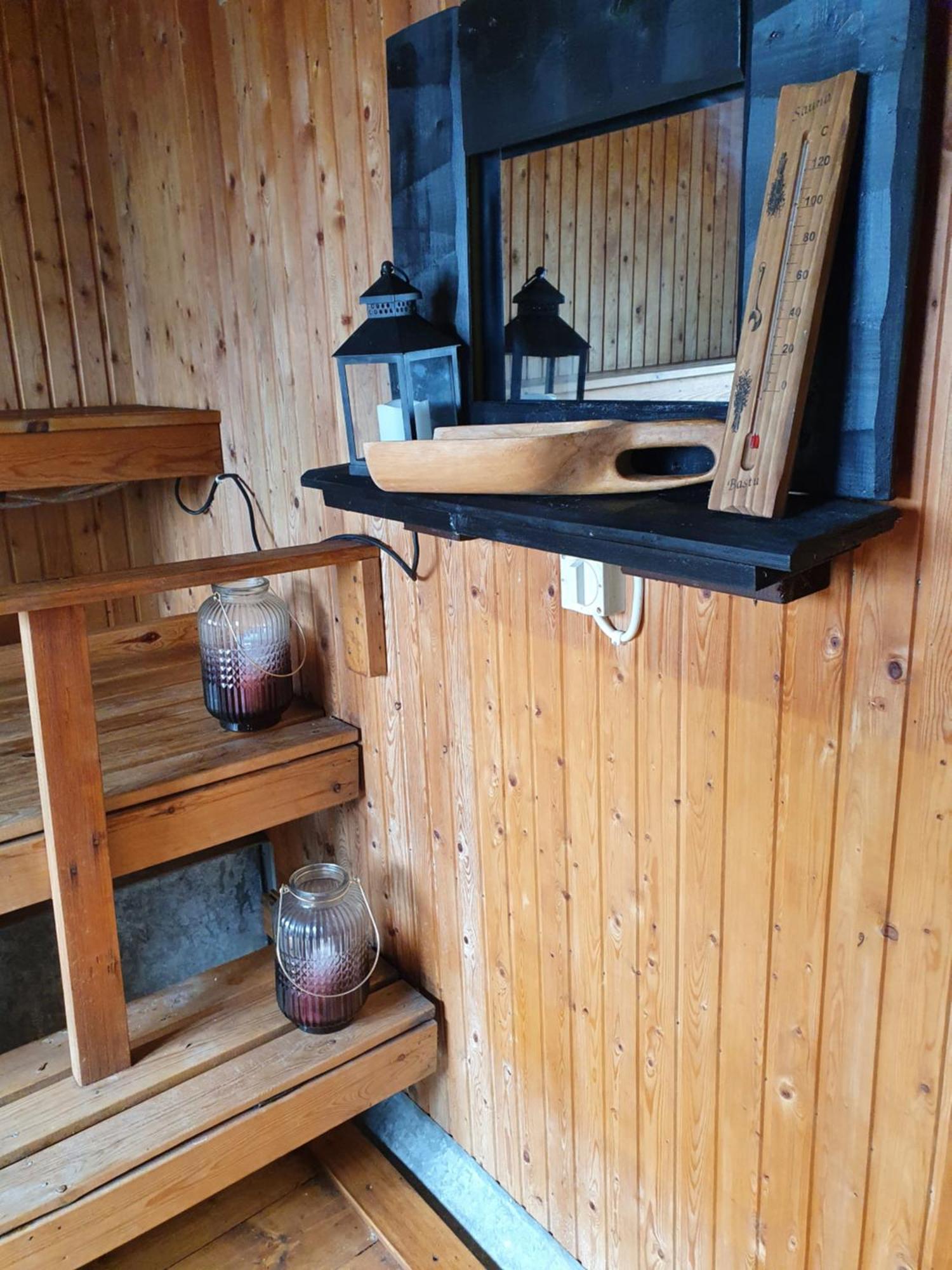 Camp Caroli Wooden Cabins Jukkasjärvi المظهر الخارجي الصورة