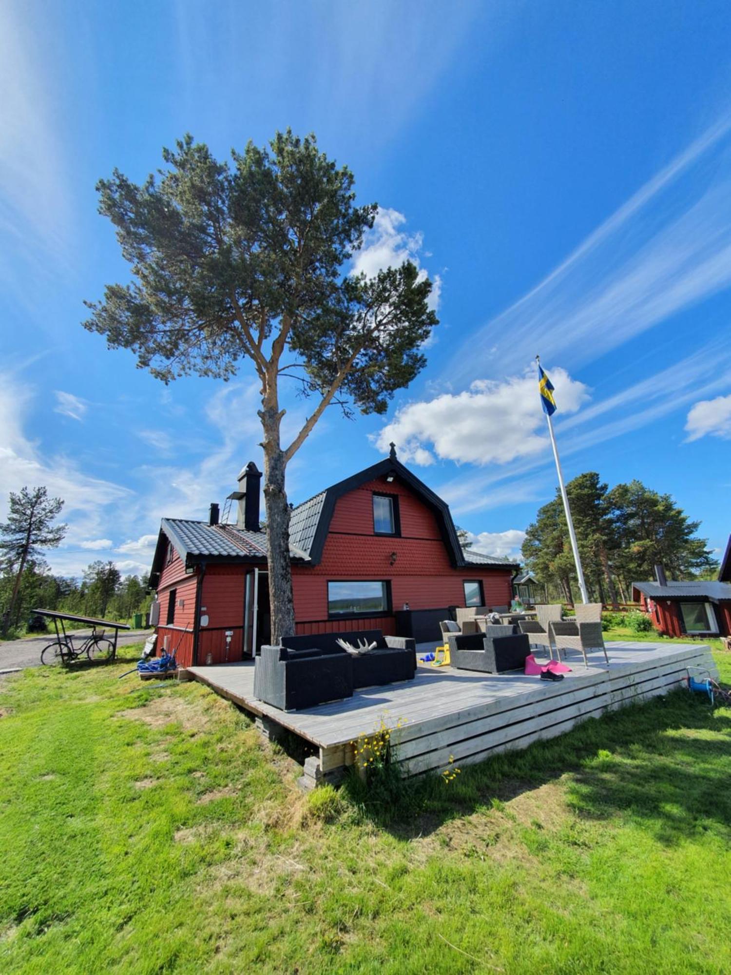 Camp Caroli Wooden Cabins Jukkasjärvi المظهر الخارجي الصورة