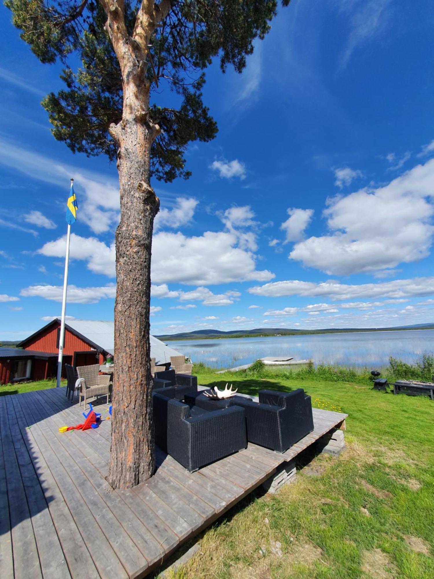 Camp Caroli Wooden Cabins Jukkasjärvi المظهر الخارجي الصورة