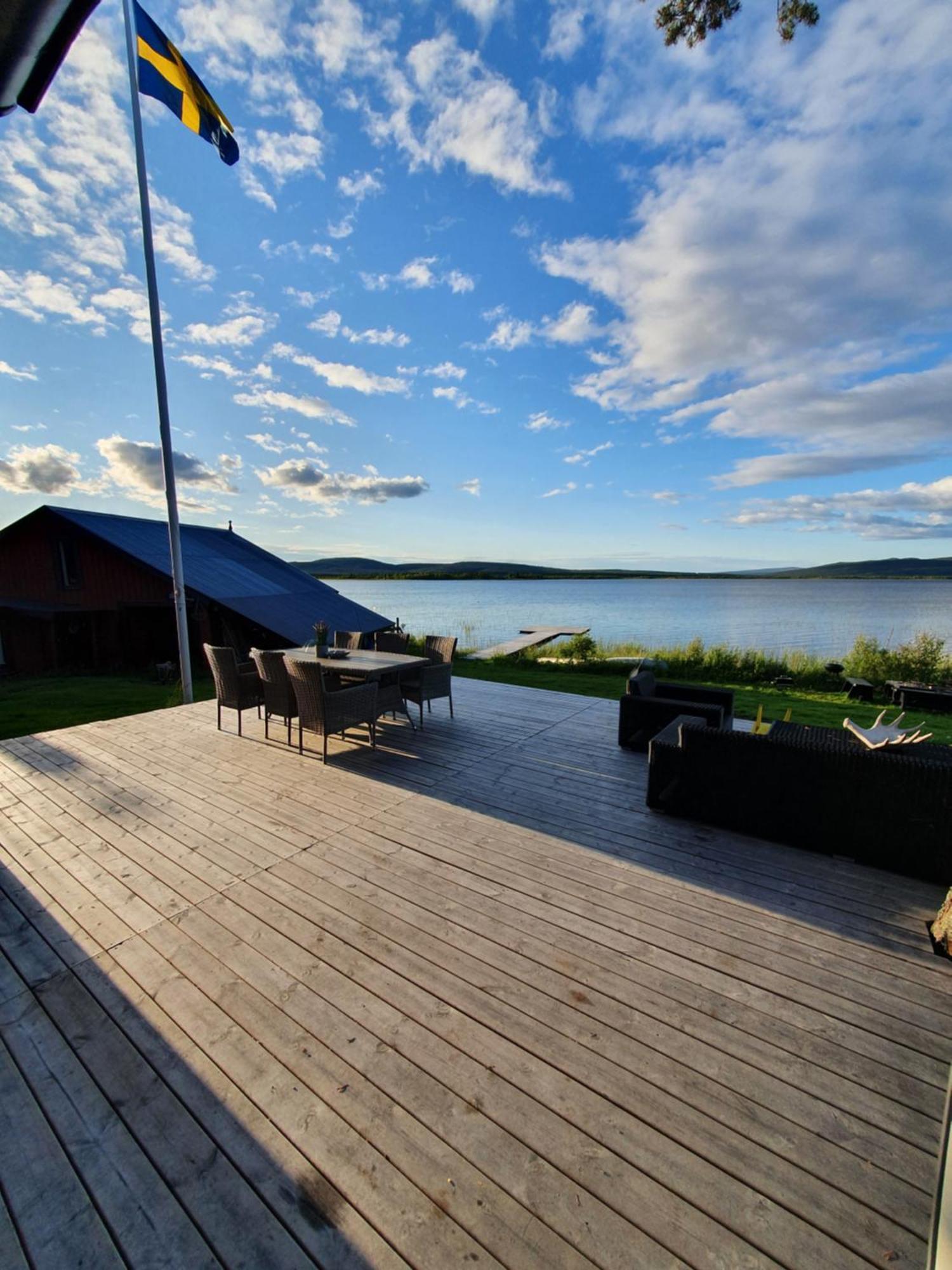 Camp Caroli Wooden Cabins Jukkasjärvi المظهر الخارجي الصورة