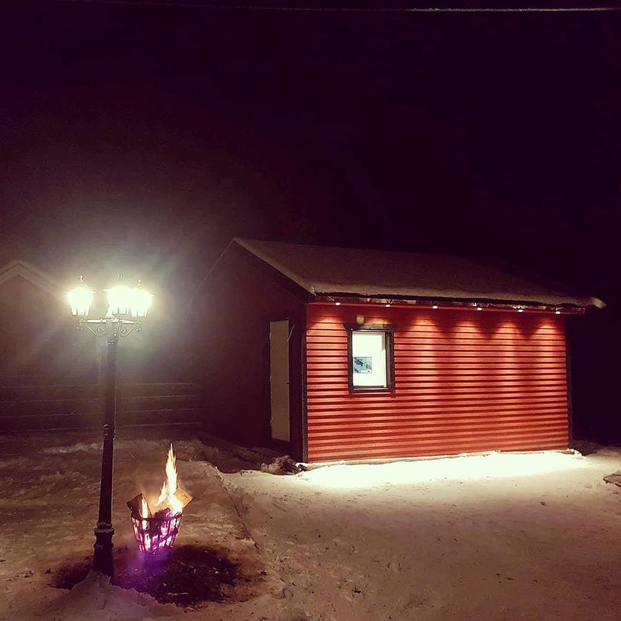 Camp Caroli Wooden Cabins Jukkasjärvi المظهر الخارجي الصورة