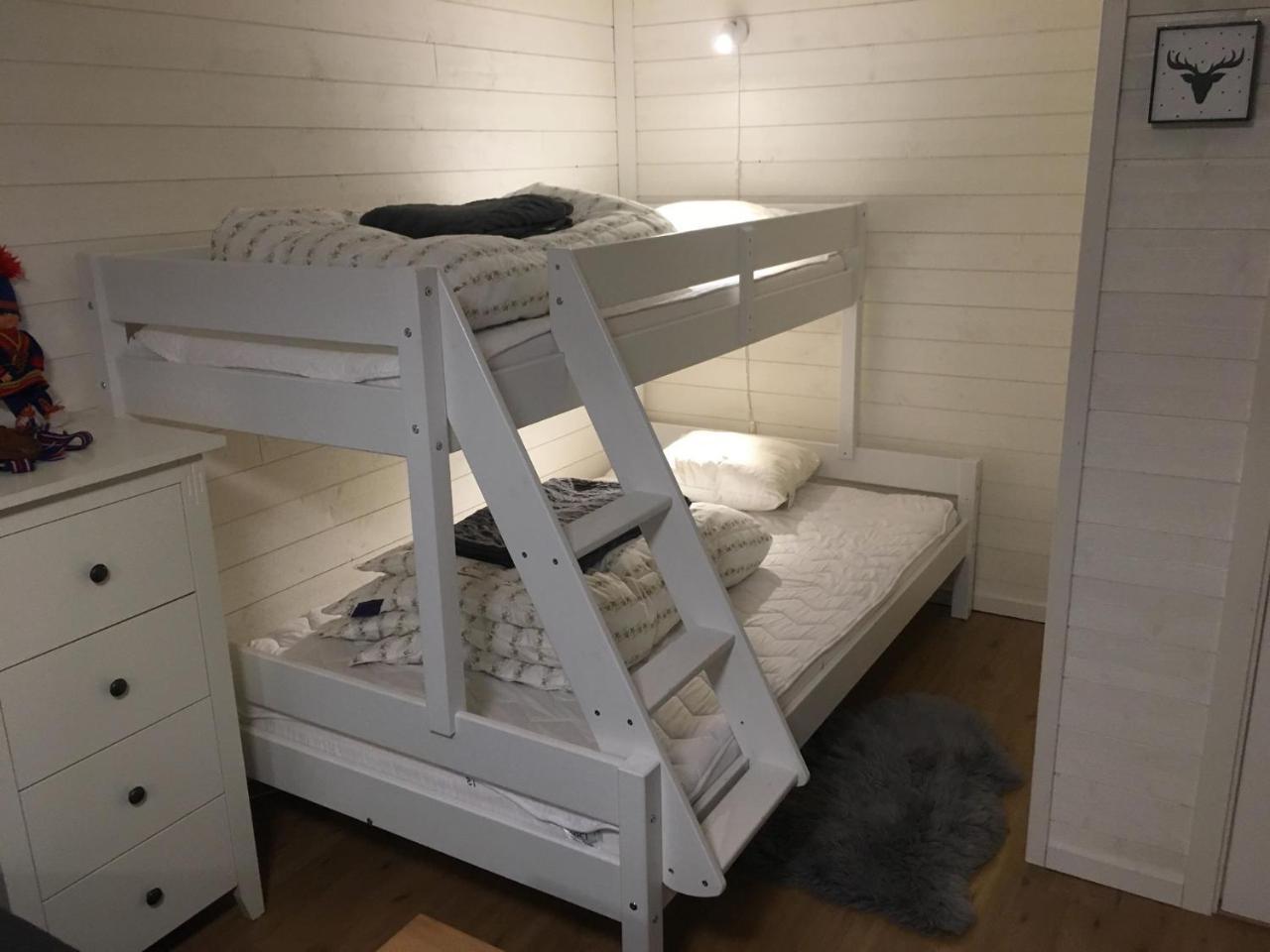 Camp Caroli Wooden Cabins Jukkasjärvi المظهر الخارجي الصورة