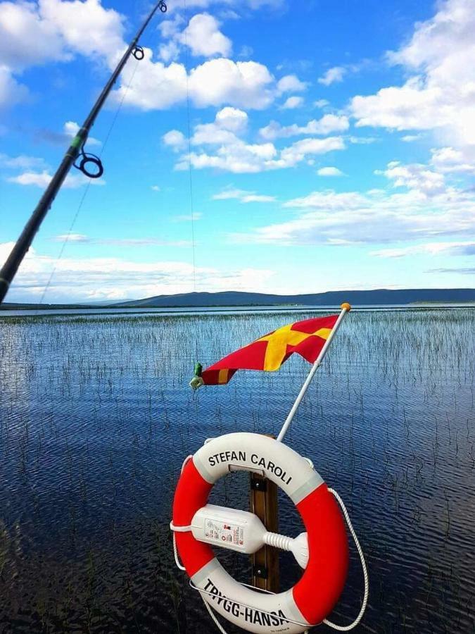 Camp Caroli Wooden Cabins Jukkasjärvi المظهر الخارجي الصورة