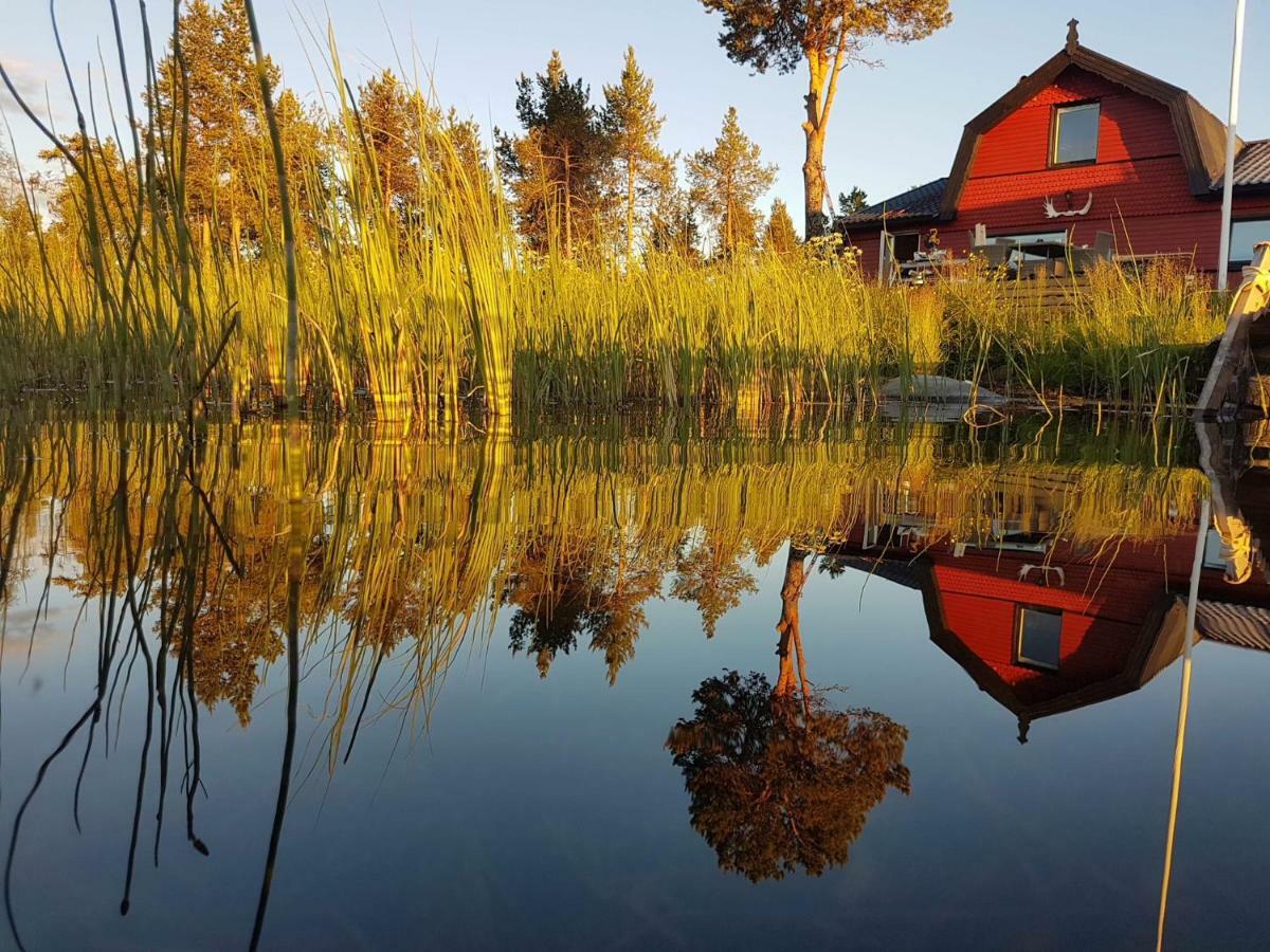 Camp Caroli Wooden Cabins Jukkasjärvi المظهر الخارجي الصورة